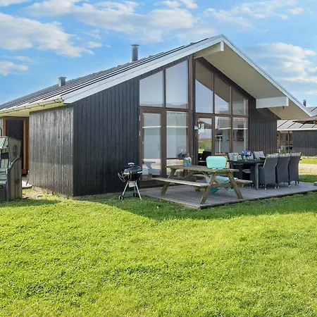 7 Person In Ulfborg Holiday home Thorsminde